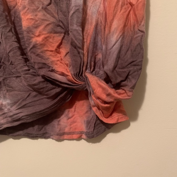 Tie Dye Side Twist Shirt - Picture 2 of 3
